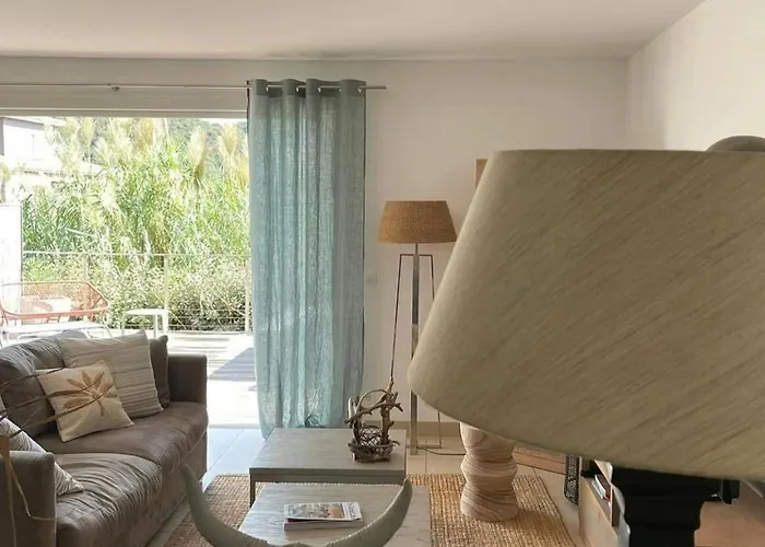 Modern Duplex Near Palombaggia בית נופש